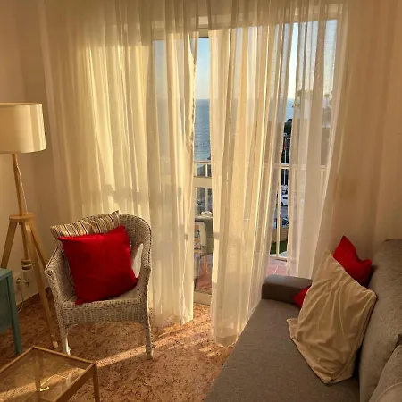 Ribera Playa Alhamar Апартаменты *